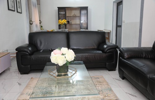 Yaounde Apartment | Apartment N°01 on the first floor of "Les VILLAS BELINGA