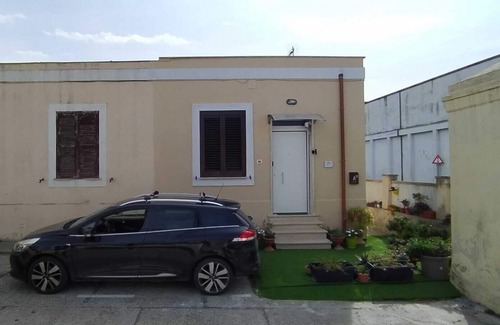 Civitavecchia Apartment | Apartment near the port, private parking space, self check-in