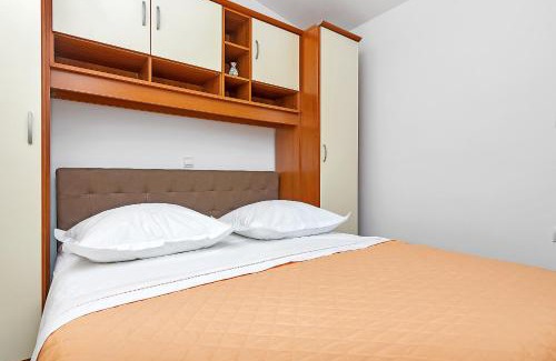 Istok House | Apartment Neven