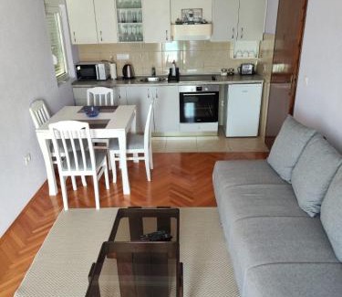 Bijela Apartment | Apartment Nibim