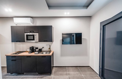 Marathias Apartment | Apartment 'Nima 4' with Shared Terrace, Wi-Fi and Air Conditioning