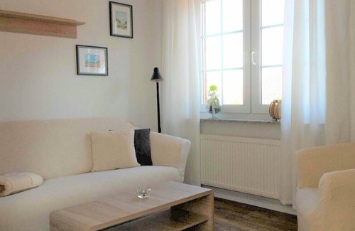 Werdum Apartment | Apartment No. 1 - for up to three people
