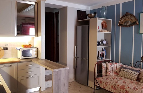 Sant' Andrea Apartment | Apartment 'Oleandro' with sea view and terrace