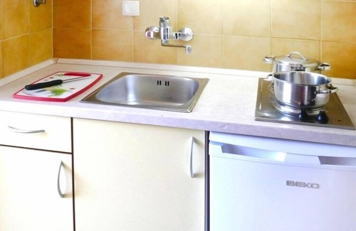 Jezera Apartment | Apartment on Murter near Crystal Clear Bay
