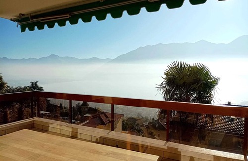Orselina Apartment | Apartment on the 2nd floor for 1-4 persons.