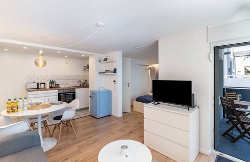 Pforzheim Apartment | Apartment 'On The River Nagold' with Balcony & Wi-Fi