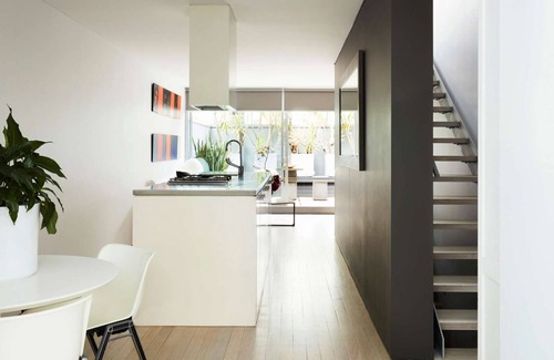 Darlinghurst Apartment | Apartment One by Contemporary Hotels is the quintessential glamorous Darlinghurst apartment for thos