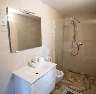 Trzic Apartment | Apartment Organic Farm Hvadnik
