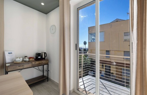 Loano Apartment | Apartment 'Orizzonte' with Private Terrace, Wi-Fi and Air Conditioning