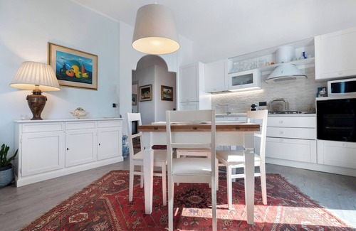 Sori Apartment | Apartment 'Paradise Suite' with Sea View, Wi-Fi and Air Conditioning