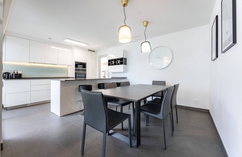 Benalmadena Apartment | Apartment "Península Higueron" with Sea View, Shared Pool & Wi-Fi