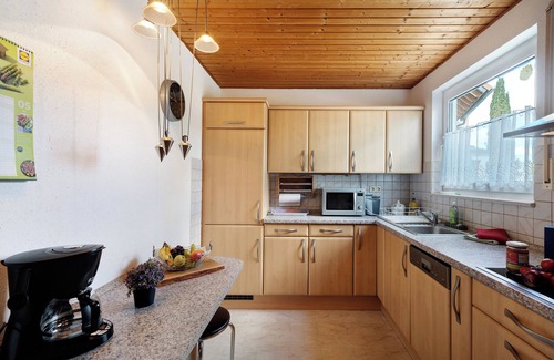 Sankt Georgen im Schwarzwald Apartment | Apartment 'Perkuhn' with Mountain View, Private Terrace and Wi-Fi
