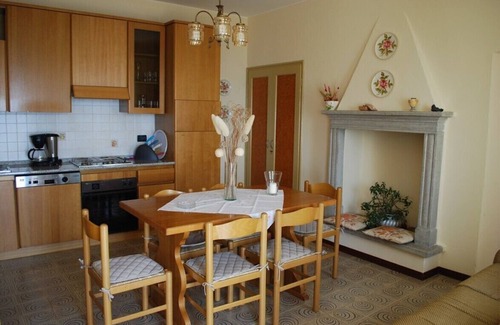 Oldesio Apartment | Apartment permitted in absolute panoramic position, 5 km from Lake Garda, Pets
