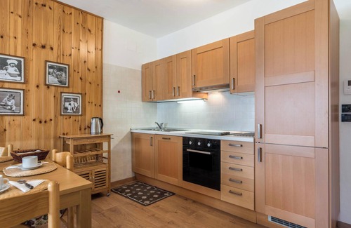 Pinzolo Apartment | 'Apartment Pinzolo Dolomiti Ovest' with Mountain View, Garden & Wi-Fi