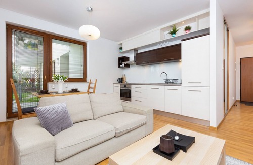 Orunia Gorna Apartment | Apartment Platynowa Gdansk by Renters