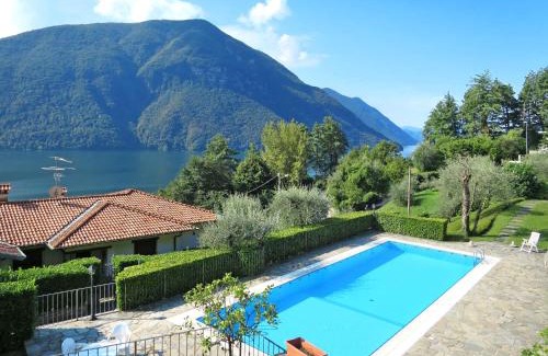 Cressogno Apartment | Apartment Poggio degli Ulivi by Interhome