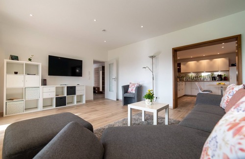 Kappelrodeck Apartment | Apartment 'Pusteblume' with Private Terrace and Wi-Fi
