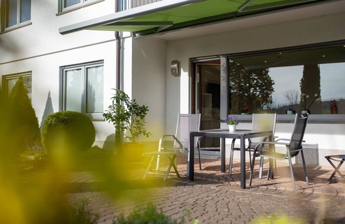 Kappelrodeck Apartment | Apartment 'Pusteblume' with Private Terrace and Wi-Fi