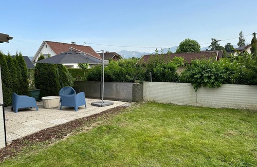 Velden am Worther See Apartment | Apartment 'Rachel' with Private Terrace, Private Garden and Wi-Fi