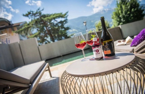 Rabla Apartment | Apartment 'Residence Sonja Abies' with Shared Pool, Wi-Fi and Air Conditioning