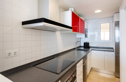 Cala Reona Apartment | Apartment 'Rocamar' with Sea View, Wi-Fi and Air Conditioning