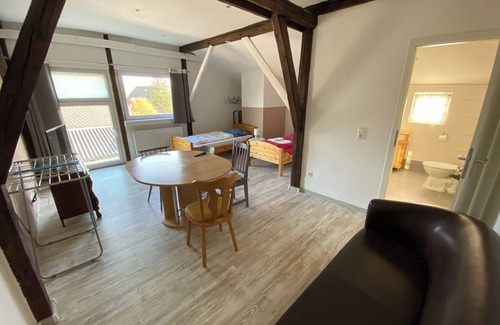 Wesseln Apartment | Apartment room in Wesseln with bathroom (room 9)