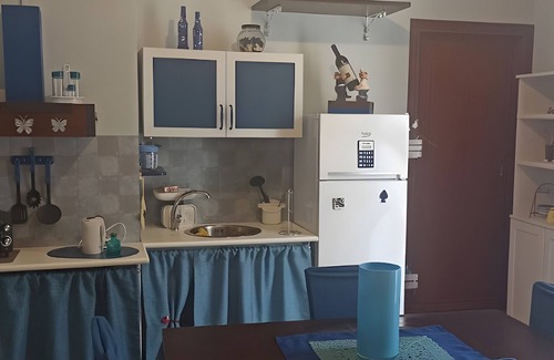 Bagheria Apartment | Apartment 'Rosalbita' with Balcony and Air Conditioning