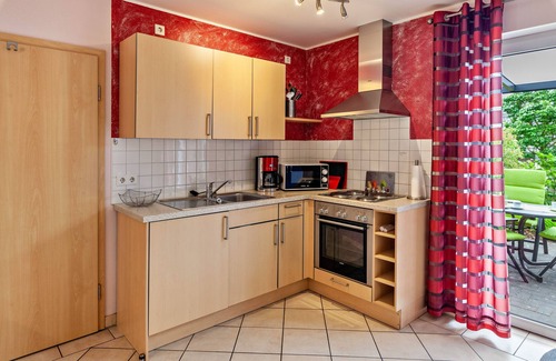 Wissel Apartment | Apartment 'Rose' with Private Terrace, Private Garden and Wi-Fi
