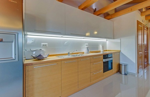 Nerezine Apartment | Apartment ROSE with large heated pool 50m2 and sea view