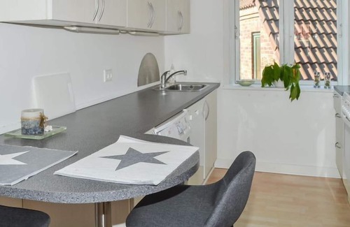 Løgumkloster Apartment | Apartment "Rosemarie" - 32km from the sea in Western Jutland in Løgumkloster - 4 persons, 1 bedrooms