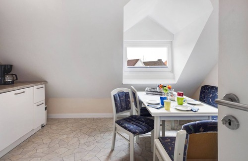 Glueckstadt Apartment | Apartment 'Sabines Ferienwohnung' with Wi-Fi
