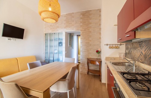 Pozzallo Apartment | Apartment "Saija" with Sea View, Shared Pools & Wi-Fi