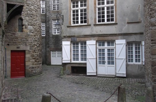 Intra Muros Apartment | Apartment Saint Malo, intra-muros, ground floor, historic district