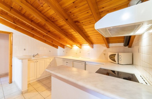 Dassia Apartment | Apartment Saint Nicholas Beach Superior One 2 with Sea View, Shared Pool & Wi-Fi