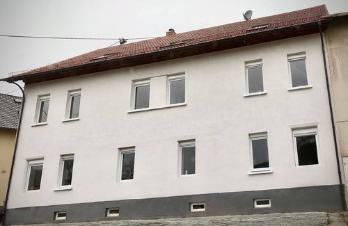 Nonnweiler Apartment | Apartment 'Schneiders 2' with Shared Terrace and Wi-Fi