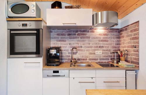 Todtnauberg Apartment | Apartment 'Scheuermatt' with Mountain View, Shared Garden and Wi-Fi