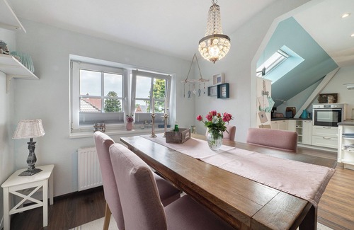 Altenbruch Apartment | Apartment 'Schlafmütze' with Shared Terrace, Shared Garden and Wi-Fi