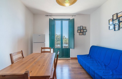Marzamemi Apartment | Apartment 'Scirocco Sea View' with Balcony, Wi-Fi and Air Conditioning