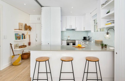 Bantry Bay Apartment | Apartment Seacliff - Two Bedroom Apartment, Sleeps 4