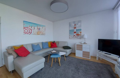 Schilksee Apartment | Apartment 'Segelparadies Mit Ostseeblick' with Sea View, Balcony and Wi-Fi