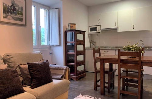 Ituren Apartment | Apartment 'Sorgiña' with Mountain View, Wi-Fi and Air Conditioning