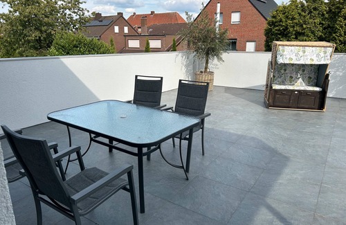 Ahaus Apartment | Apartment 'Stadtquartier' with Private Terrace, Balcony and Wi-Fi