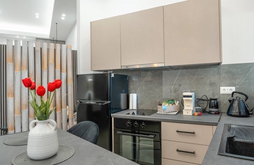 Astypalaia Apartment | Apartment 'Stampalia Luxury No 2' with Sea View, Wi-Fi and Air Conditioning