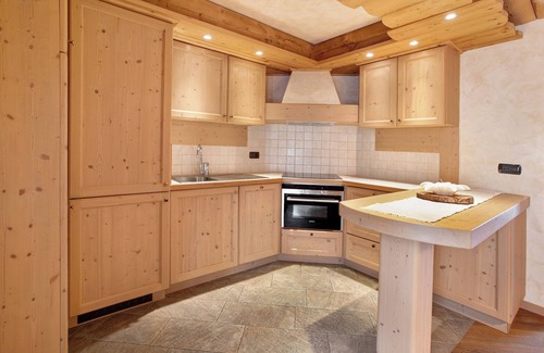 Santa Caterina Valfurva Apartment | Apartment 'Stella' with Mountain View, Shared Garden and Wi-Fi