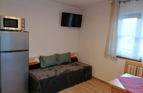Mitterbach Apartment | Apartment Stollnhäusl (50sqm) with balcony and separate bedroom