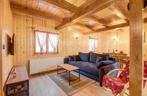 Cetingrad Apartment | Apartment Stone and Wood
