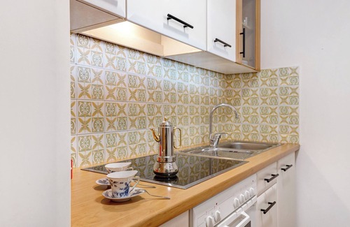 Lajen Apartment | Apartment 'Stuflesser' with Mountain View, Private Terrace and Shared Garden
