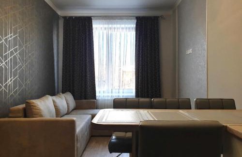Uzhhorod Apartment | Apartment Sweethome 1 FREE PARKING