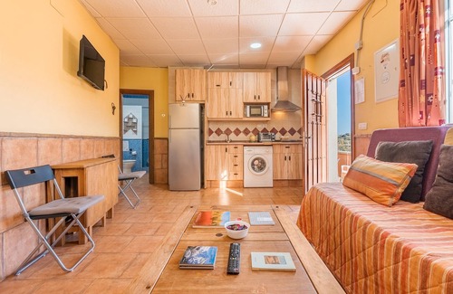 Jerez del Marquesado Apartment | Apartment 'Tizná' with Mountain View, Shared Terrace and Wi-Fi