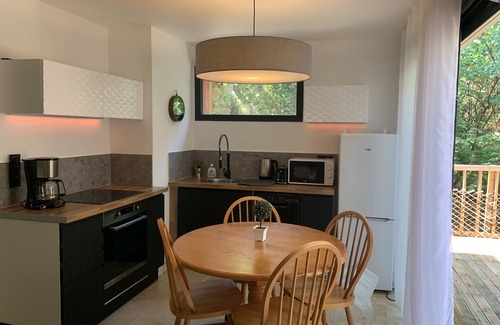 Grabels House | Apartment T3 sleeps 6 in Villa near Montpellier